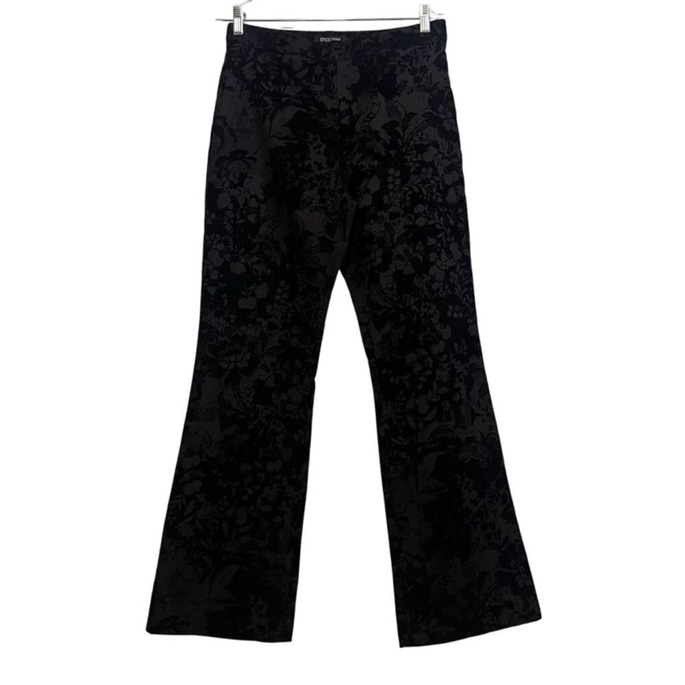 Etcetera Women’s Pull On Floral Stretch Flair Leg Velvet Black‎ Pants Size 6